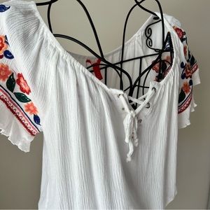 Chelsea & Violet Cropped Embroidered Top